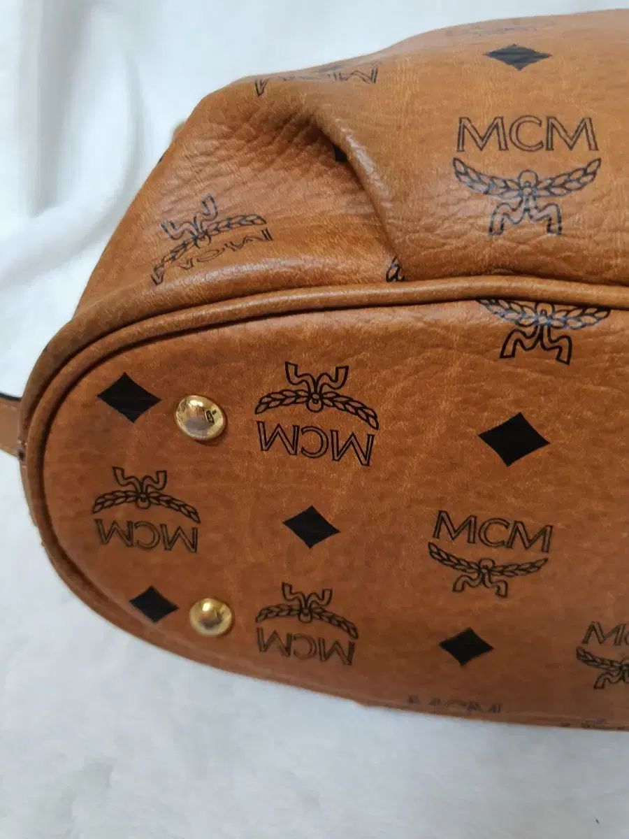 MCM クロスバッグ ブラウン バッグ