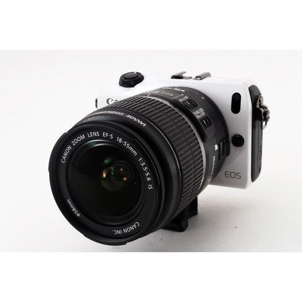 EOS M 初代 （レンズ&ストラップ付） EOS M 初代 （レンズ&ストラップ付） - メルカリ