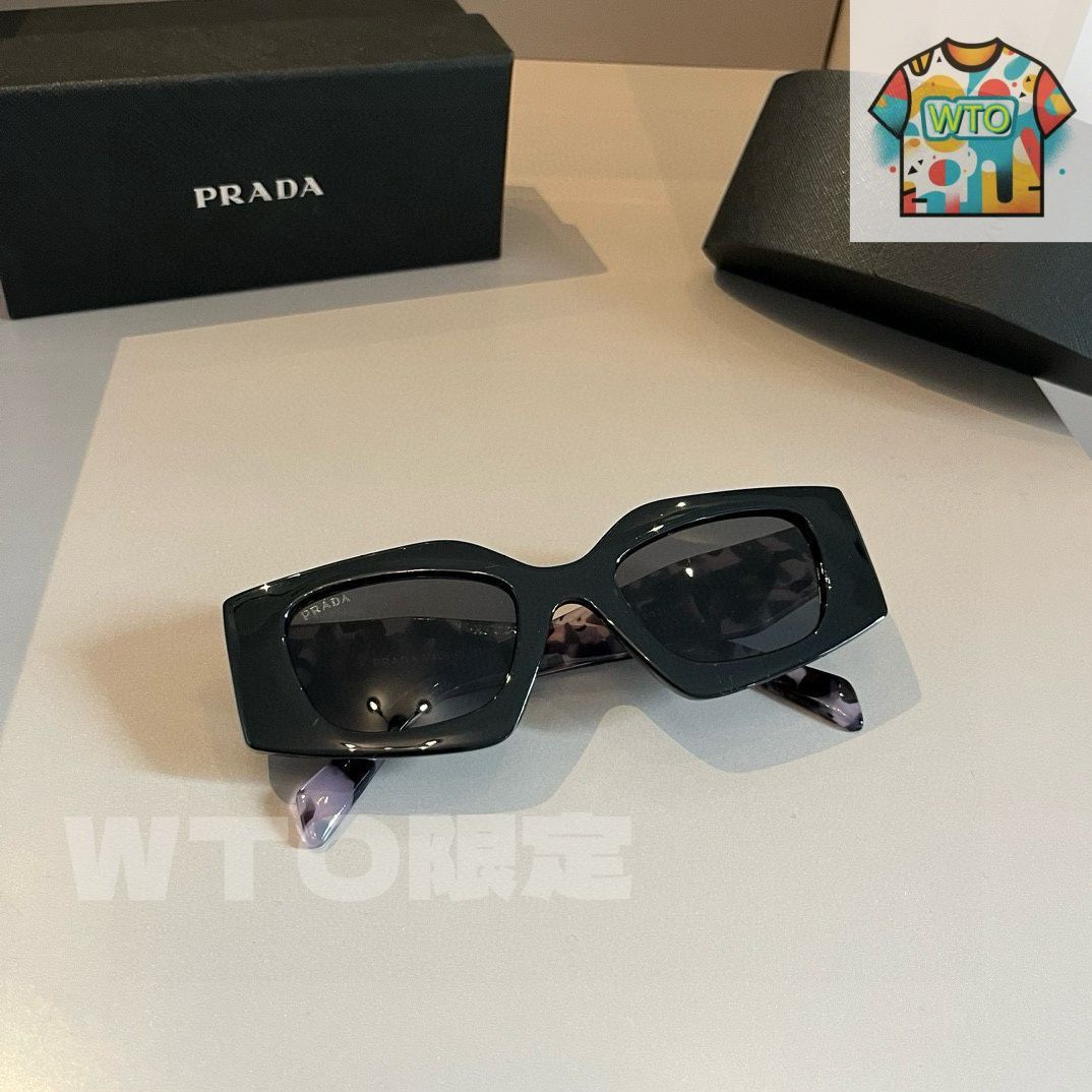 最終値下げ　PRADA ブラック キャットアイ サングラス Prada Eyewear キャットアイ サングラス | ブラック | FARFETCH JP