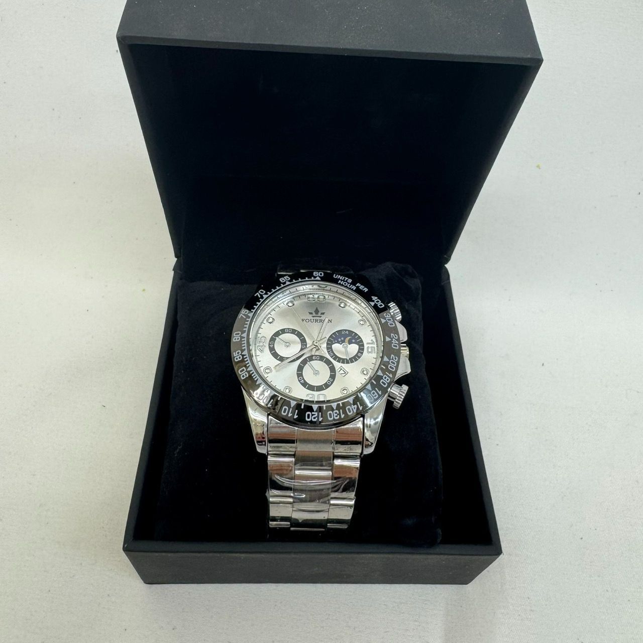 K【中古】FOURRON クロノグラフ 腕時計 シルバー ブラック