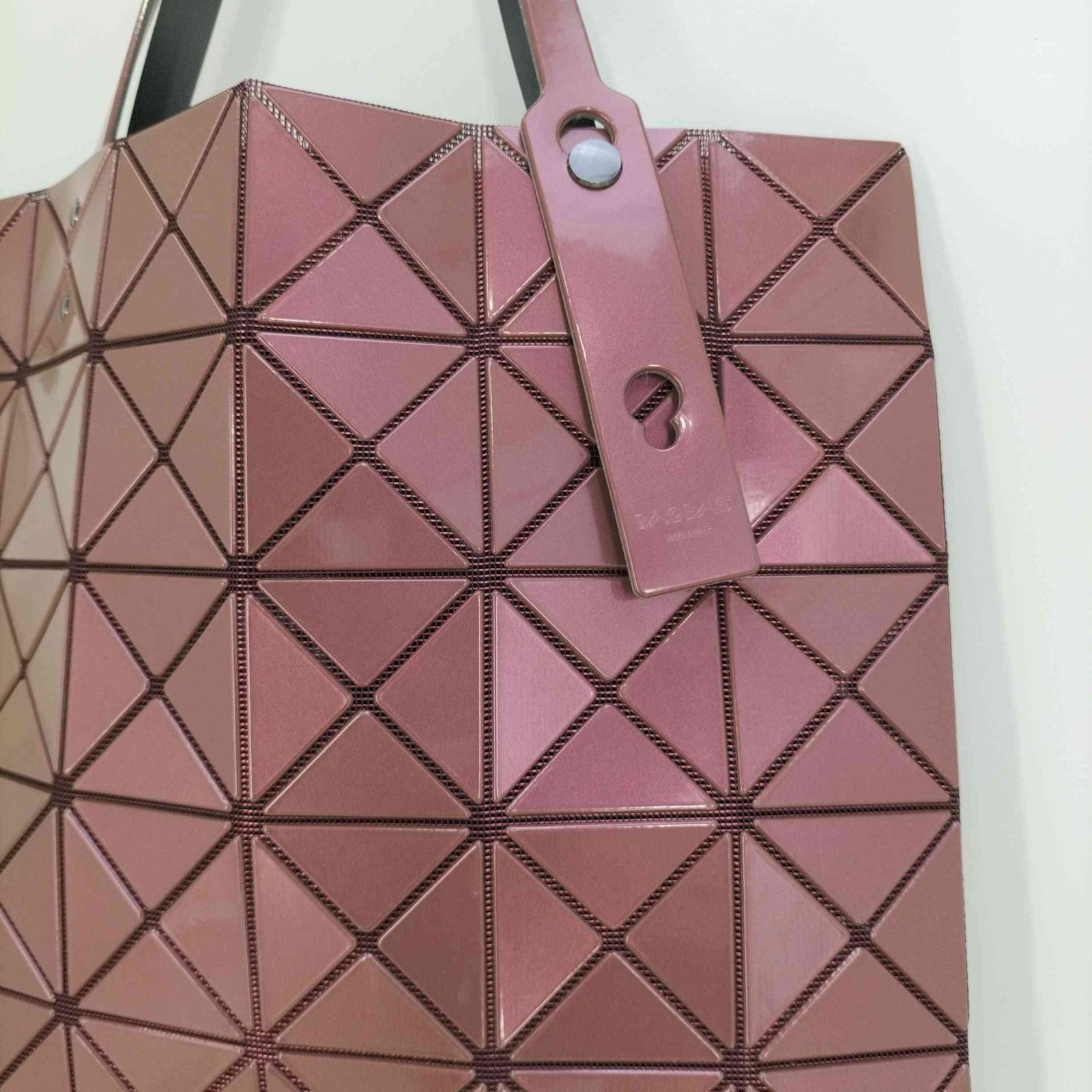 バオバオイッセイミヤケ BAO BAO ISSEY MIYAKE ルーセント ワントーン