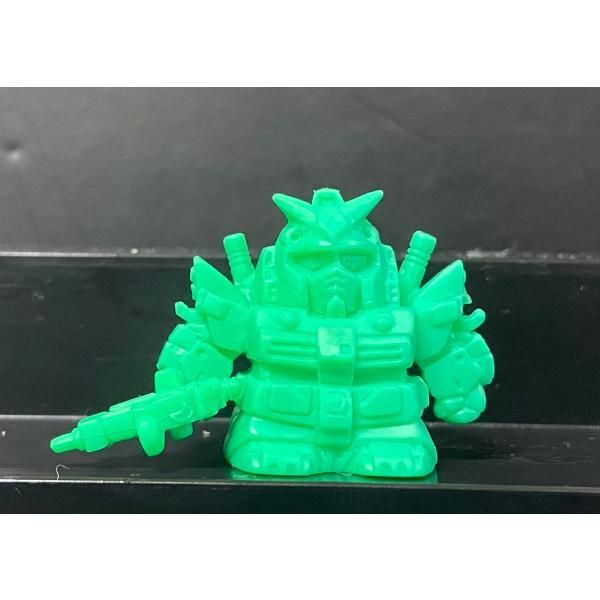 ガン消し　SDガンダム　まとめ売り緑、ピンク ガン消し SDガンダム まとめ売り緑、ピンク - メルカリ