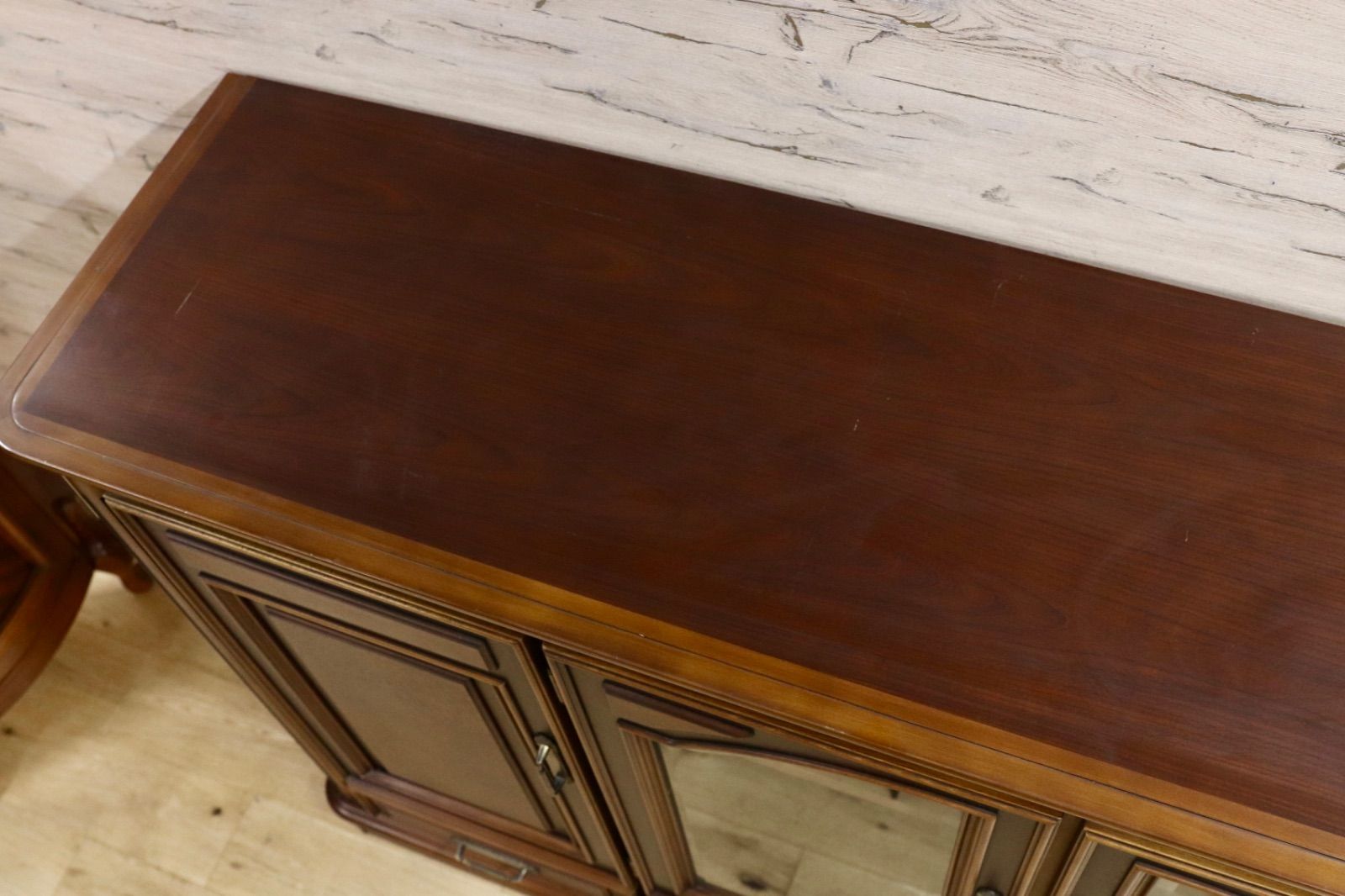 カリモク アンティーク調