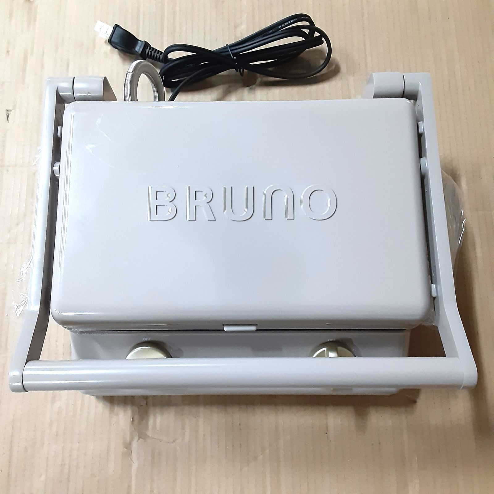 Bruno　ブルーノ　ホットサンドメーカー　グリルサンドメーカー　BOE084