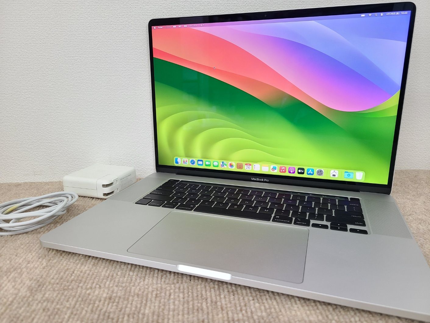 MacBook Pro 2019 16inch シルバー Amazon.com: Apple 2019 MacBook