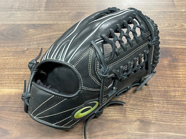野球一般用　軟式グローブ　 アシックス　外野向き