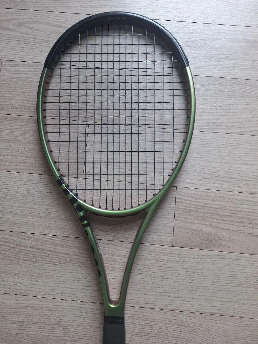 BLADE V8 98sq 105g
