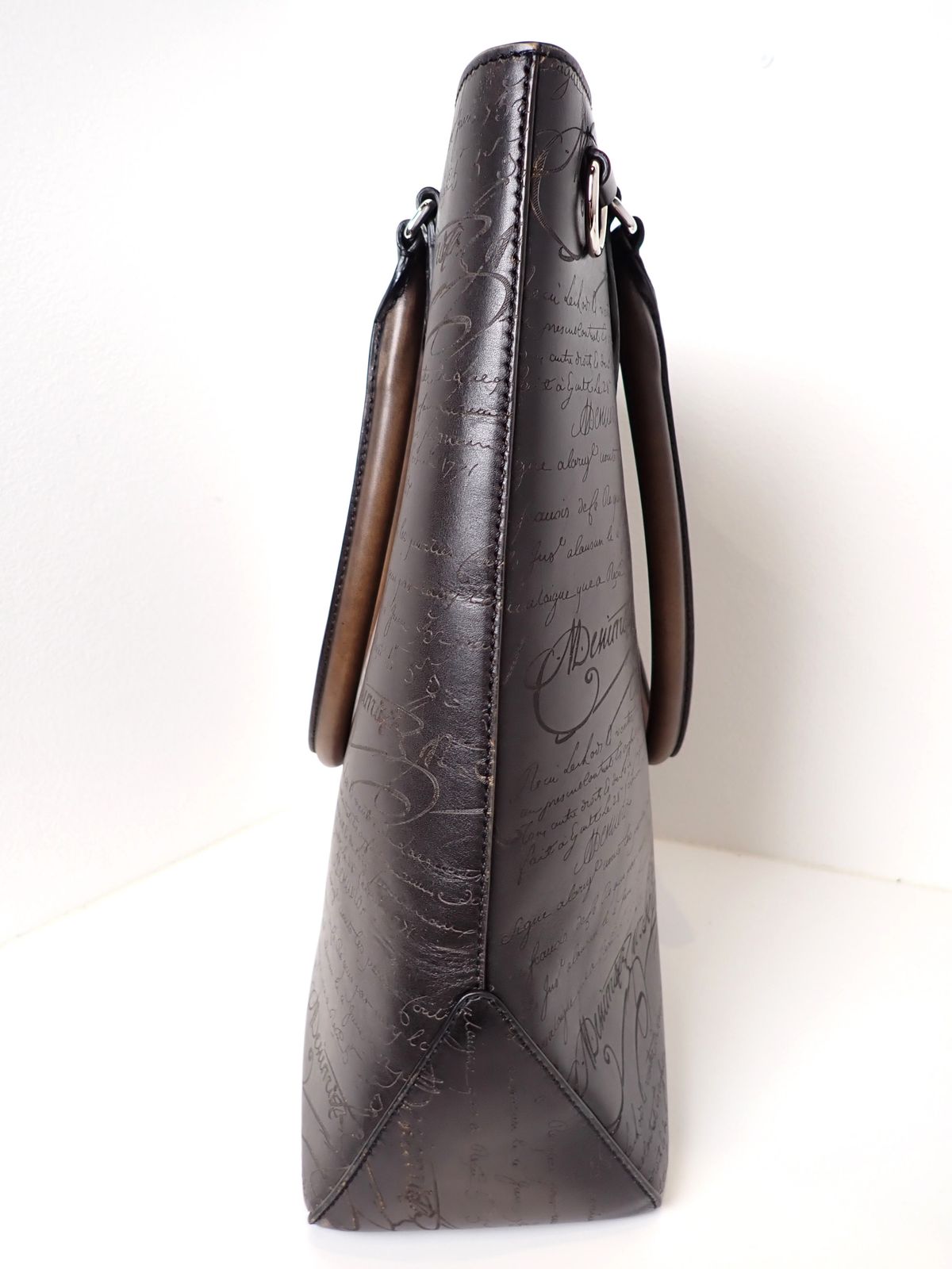 ベルルッティ バーティカルネオ　トートバッグ　トゥジュール　ビジネス Berluti ベルルッティ トゥジュール バーティカル ネオ