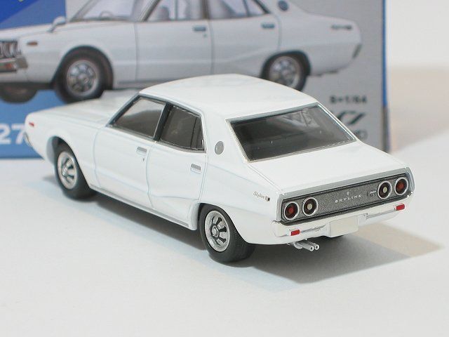 日産スカイライン 2000GT（白）74年式 LV-N270b【トミーテック社1/64ミニカー】【トミカの時】