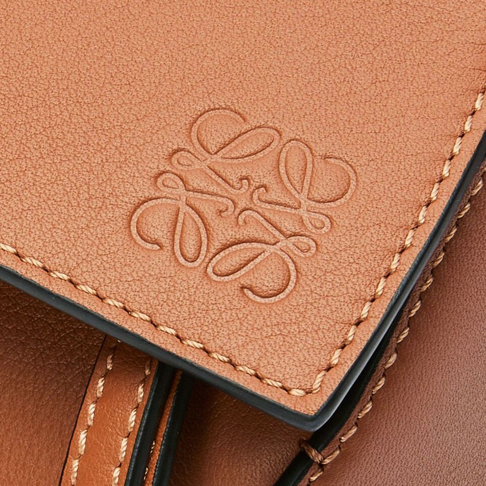 ロエベ バッグ ボディバッグ LOEWE PUZZLE EDGE SMALL BUMBAG ロエベ バッグ ボディバッグ LOEWE PUZZLE EDGE SMALL BUMBAG