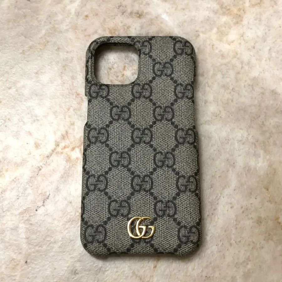 GUCCI グッチ iPhone15 ケース GG柄 - メルカリ