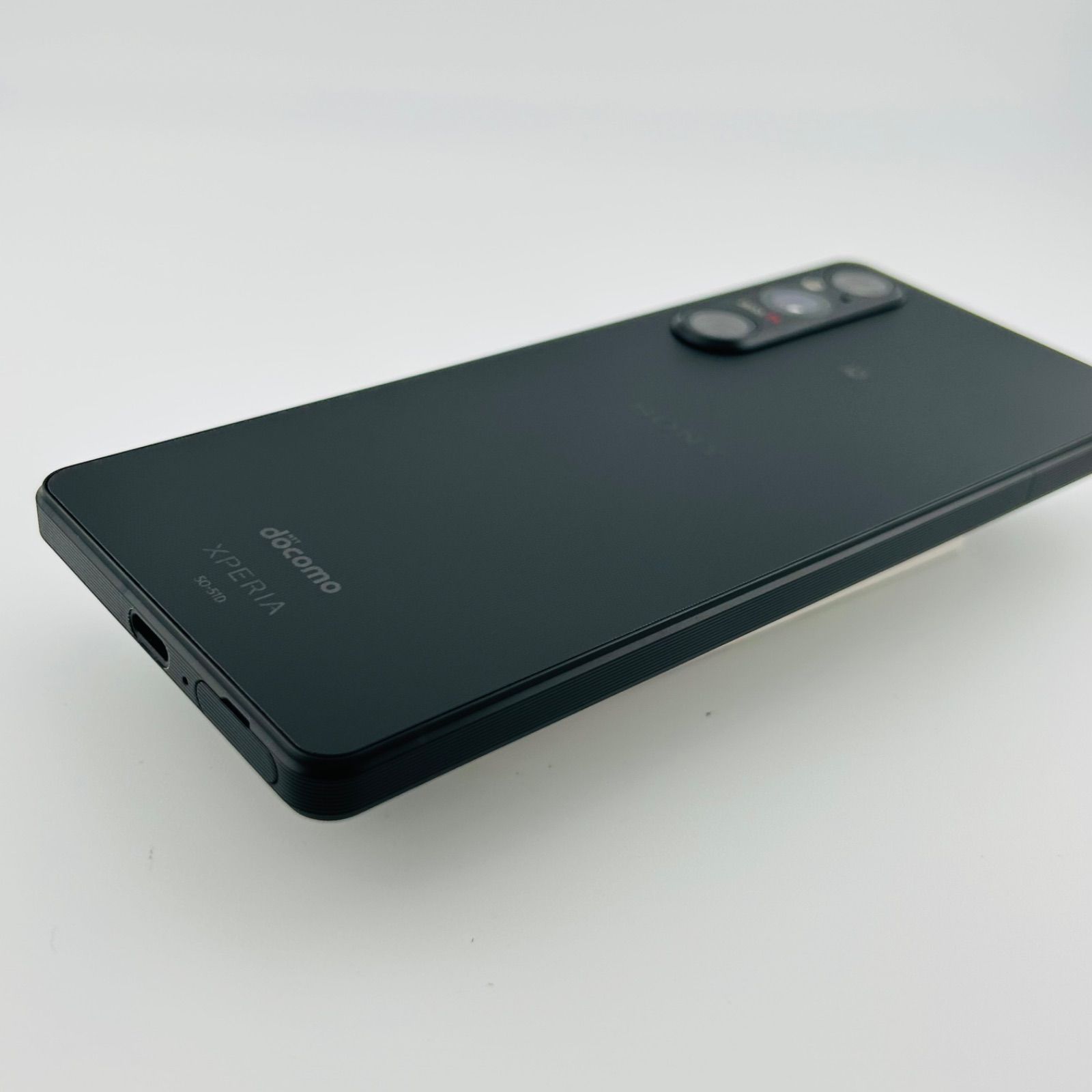 スマホ Xperia 1 IV SO-51C 4G 5GSA 256GB docomo SIMフリーSIMロック