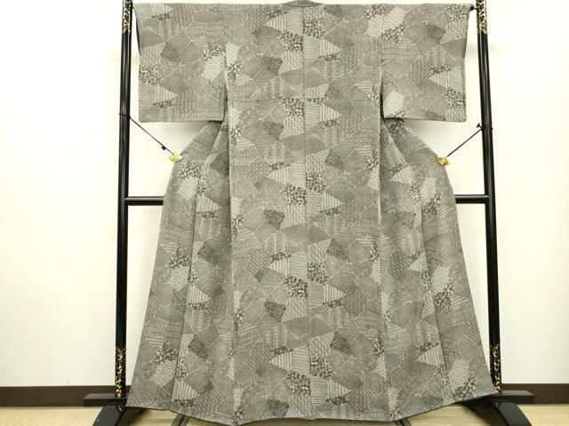 彩*様 ま-798 着物　斬新な柄　素材色々　まとめ売り　12枚 平和屋着物▽上質な小紋 切嵌更紗花文 鬼しぼ縮緬 正絹 逸品
