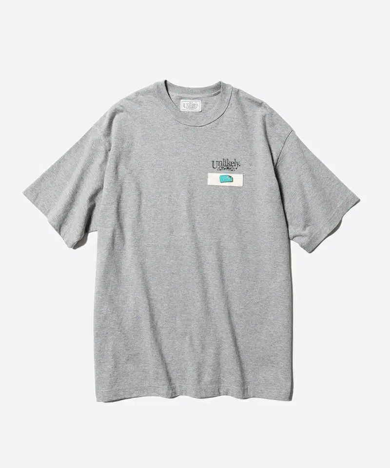 FENDI ロゴ　Tシャツ　キッズ　3A FFロゴ　蛍光　色 FENDI ロゴ Tシャツ キッズ 3A FFロゴ 蛍光 色 FENDI ロゴT