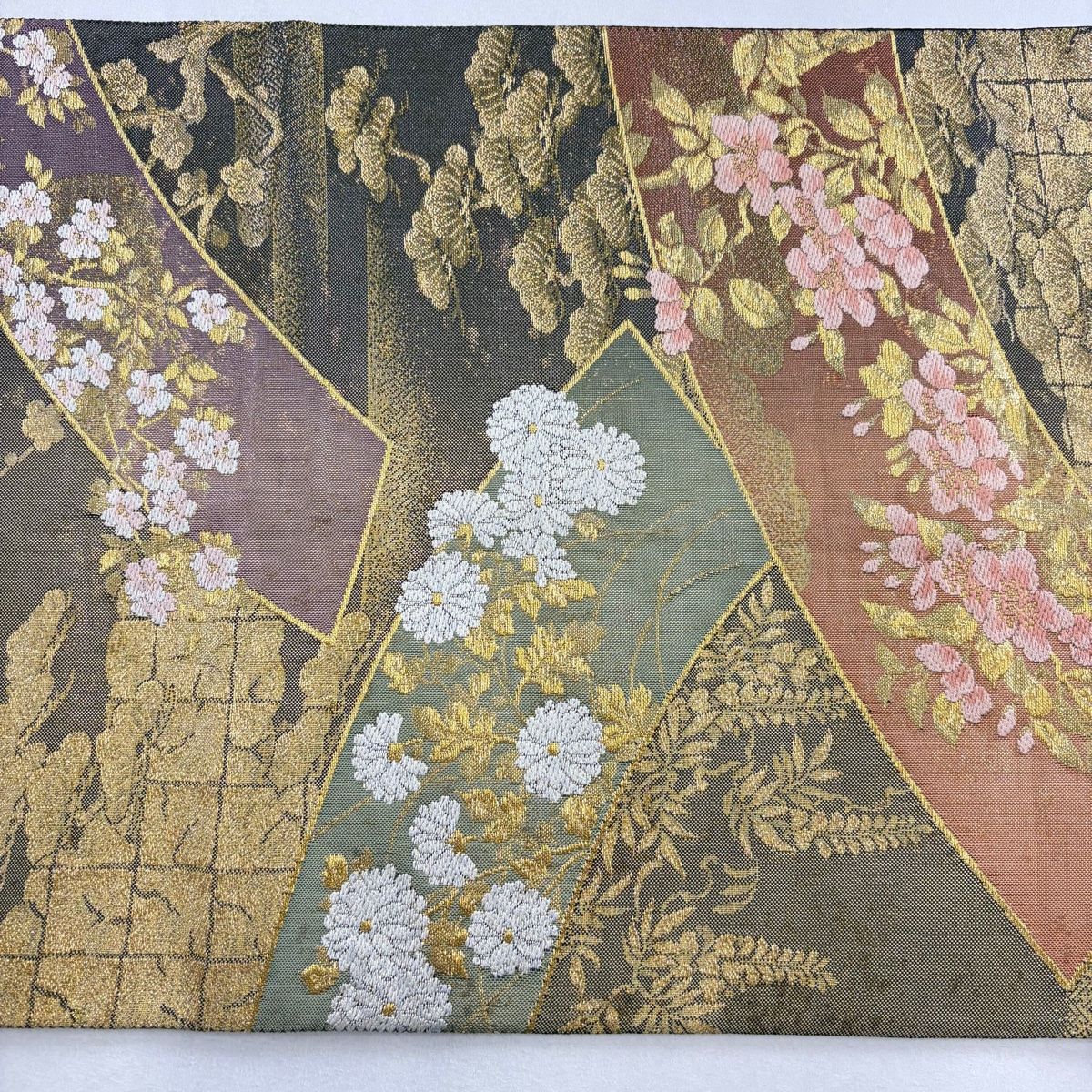 袋帯 美品 名品 じゅらく 落款 草花 松竹梅 金糸 箔 金色 六通