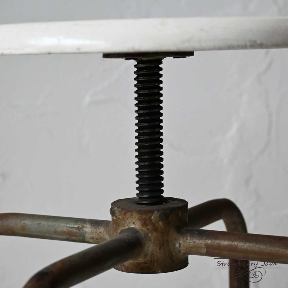 L2702-105 英国アンティーク 回転スツール スツール アンティーク