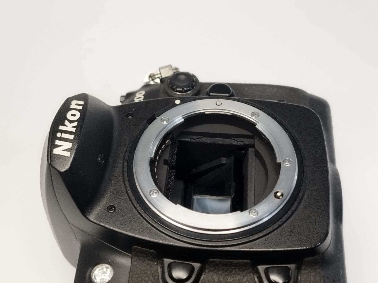 ジャンク】Nikon D200 デジタル一眼レフカメラ バッテリー付き