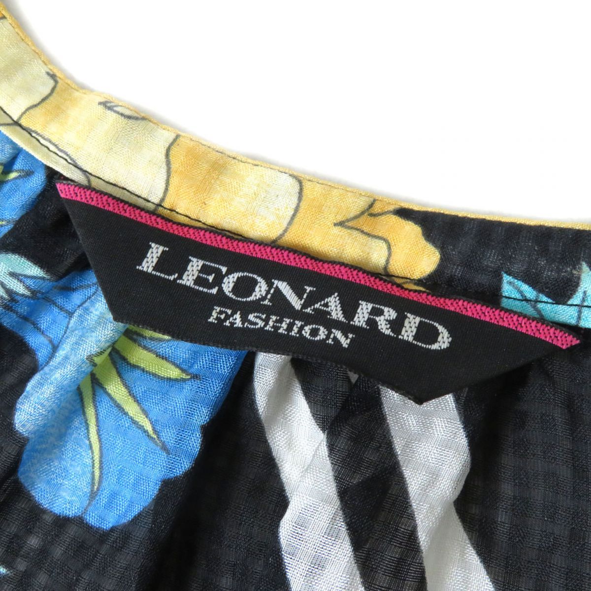 極美品☆正規品 LEONARD レオナール シルク100％ 花柄チュニック