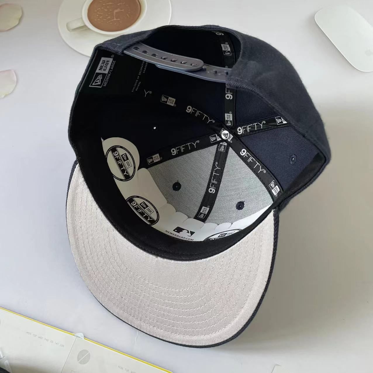 レア NEWERA 9FIFTY ダウンタウン キャップ レア NEWERA 9FIFTY ダウンタウン キャップ - メルカリ