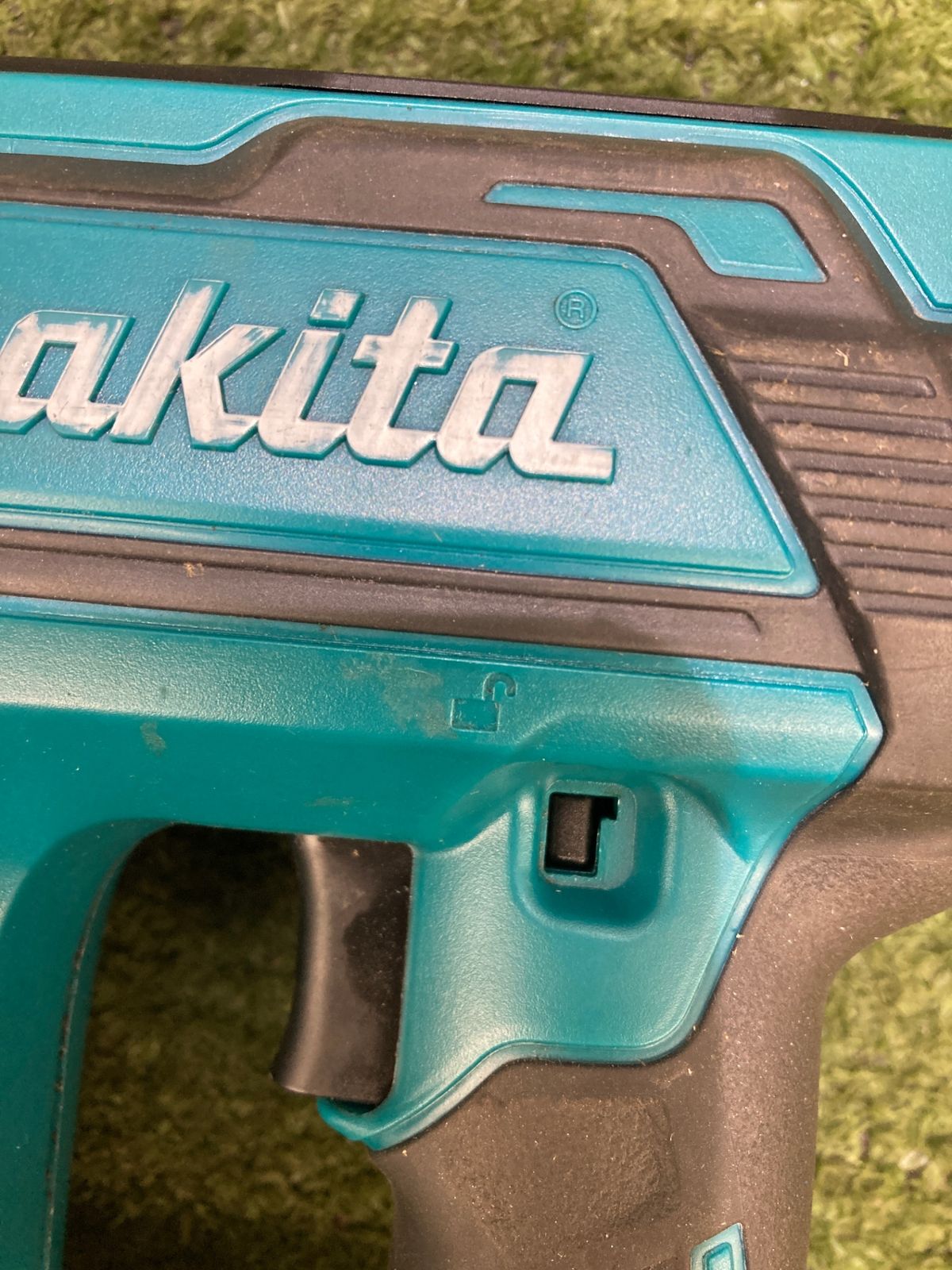 PT352DZK ITJBL6488GOI