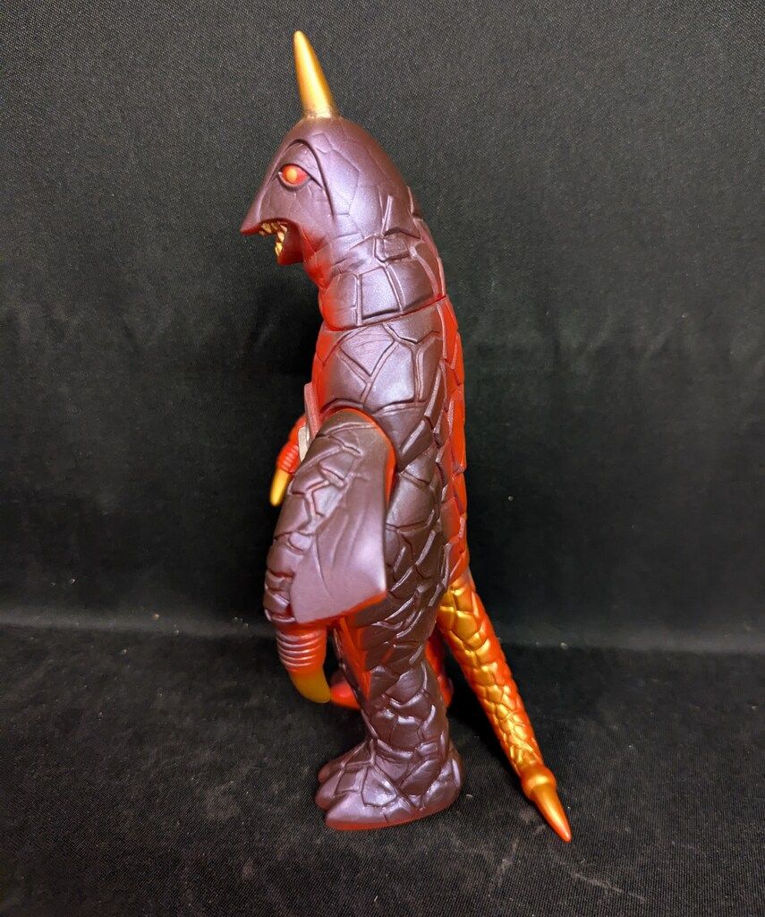 ベムスター改造 オレンジ成型