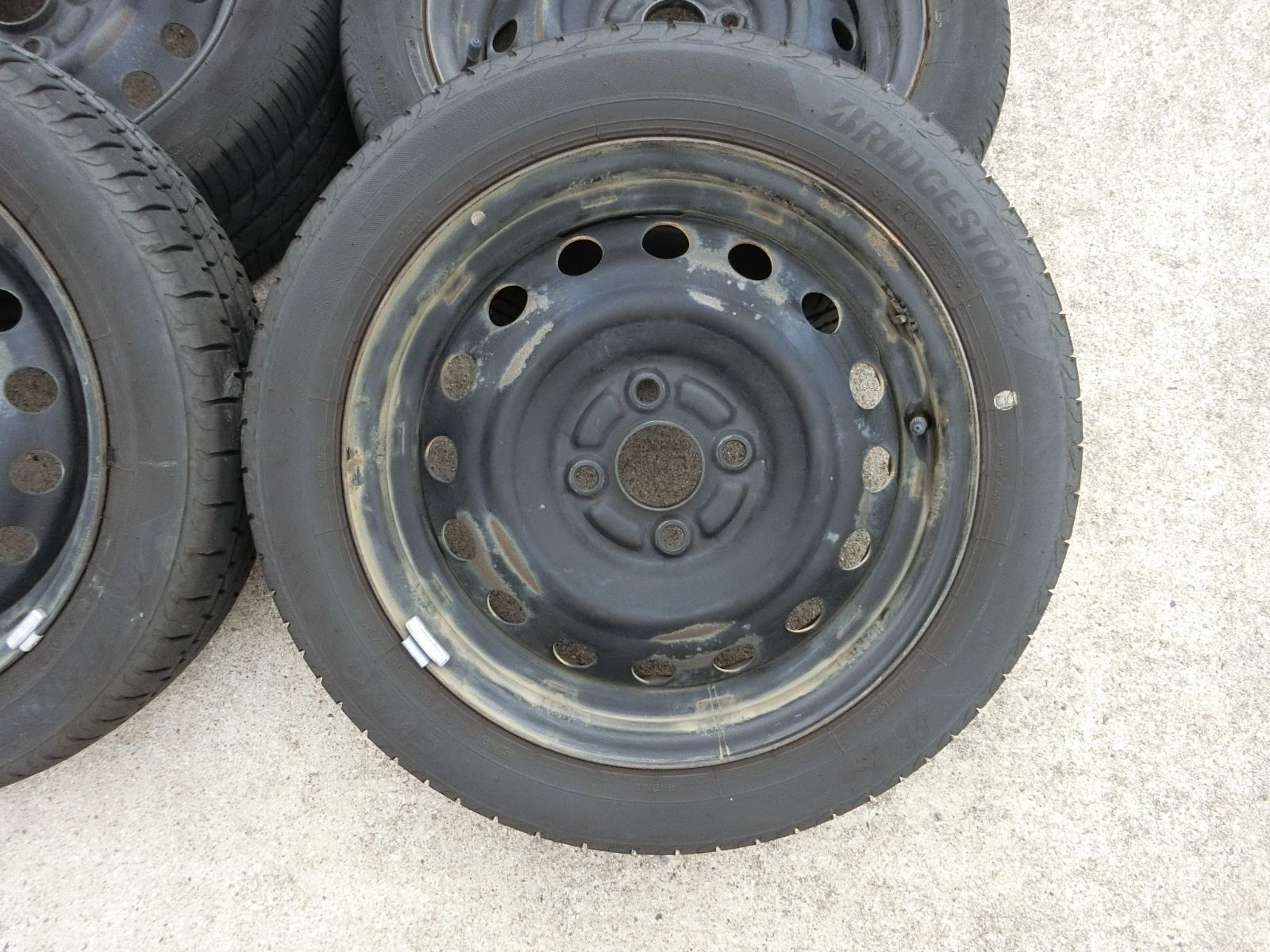 配送無料！ 852 15インチ スチールホイール 4穴 4本セット 145 65R15 175 55R15 三菱 アイ HA1W 外し