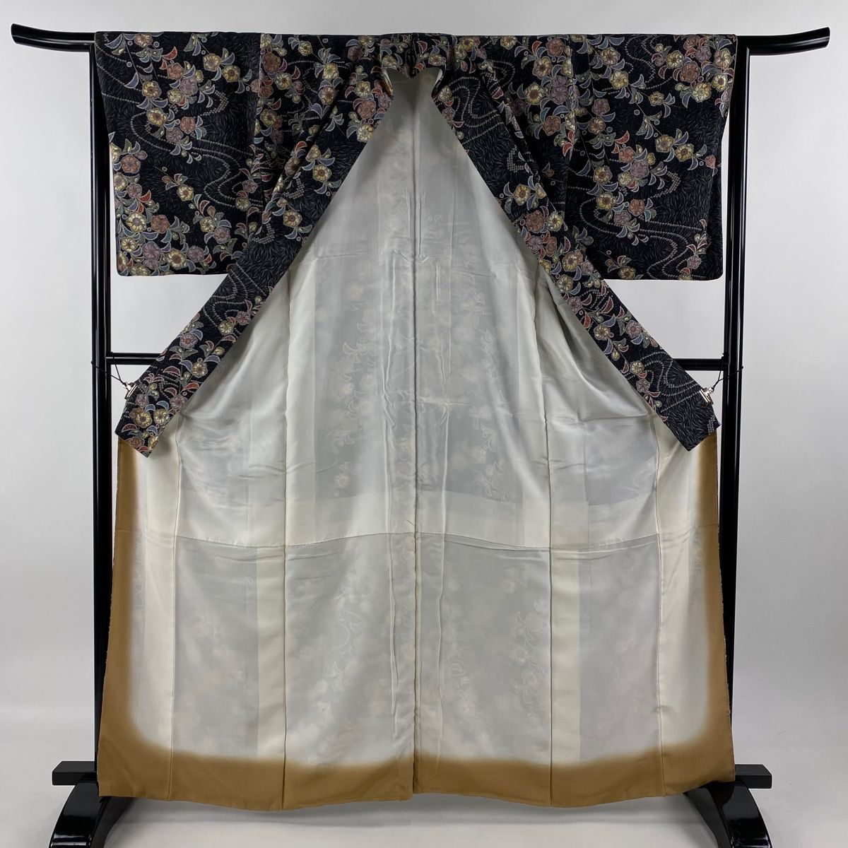 小紋 身丈157.5cm 裄丈63cm S 袷 名古屋帯セット てんとう虫 葉柄 金彩 ぼかし 青緑 正絹 美品 秀品 中古 付下げ 身丈157.5cm 裄丈63cm S 袷 鳥 波 染め分け ぼかし 灰紫