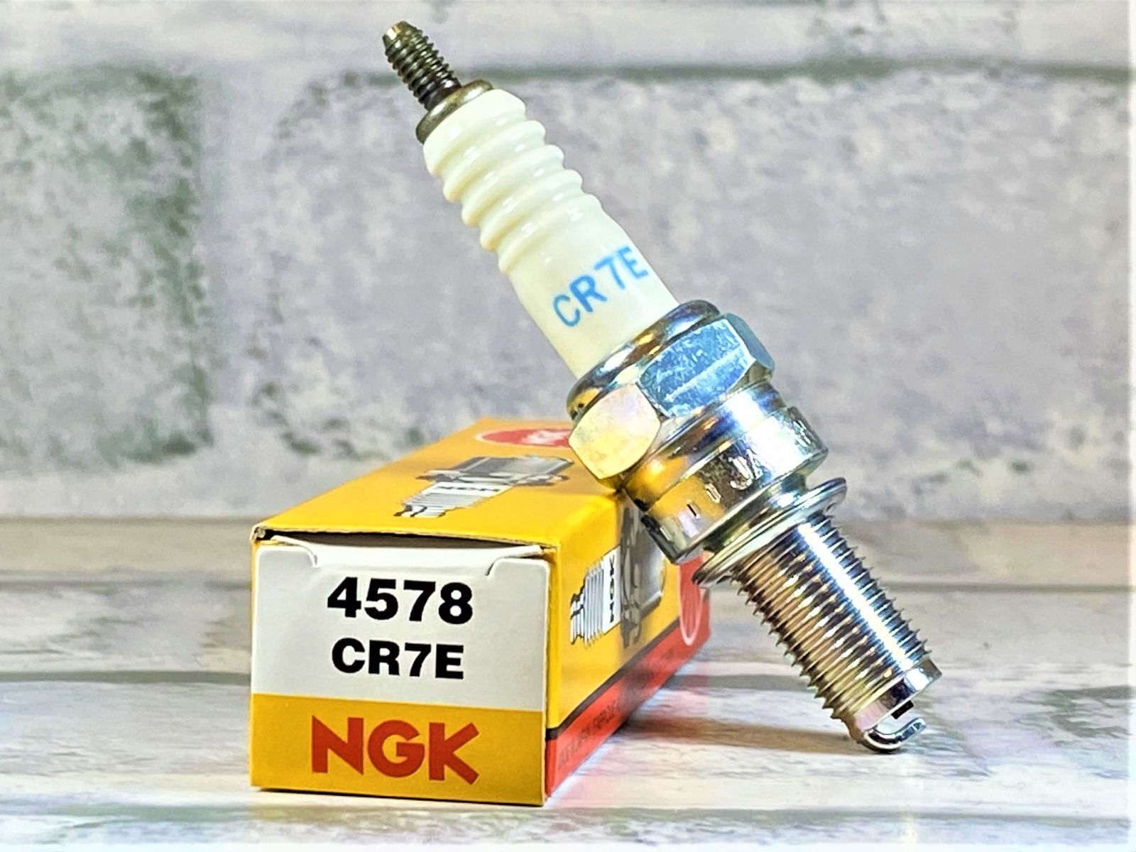 NGKスパークプラグ CR7E ネジ形 (4578) バイク用品 | lasallecancun.edu.mx