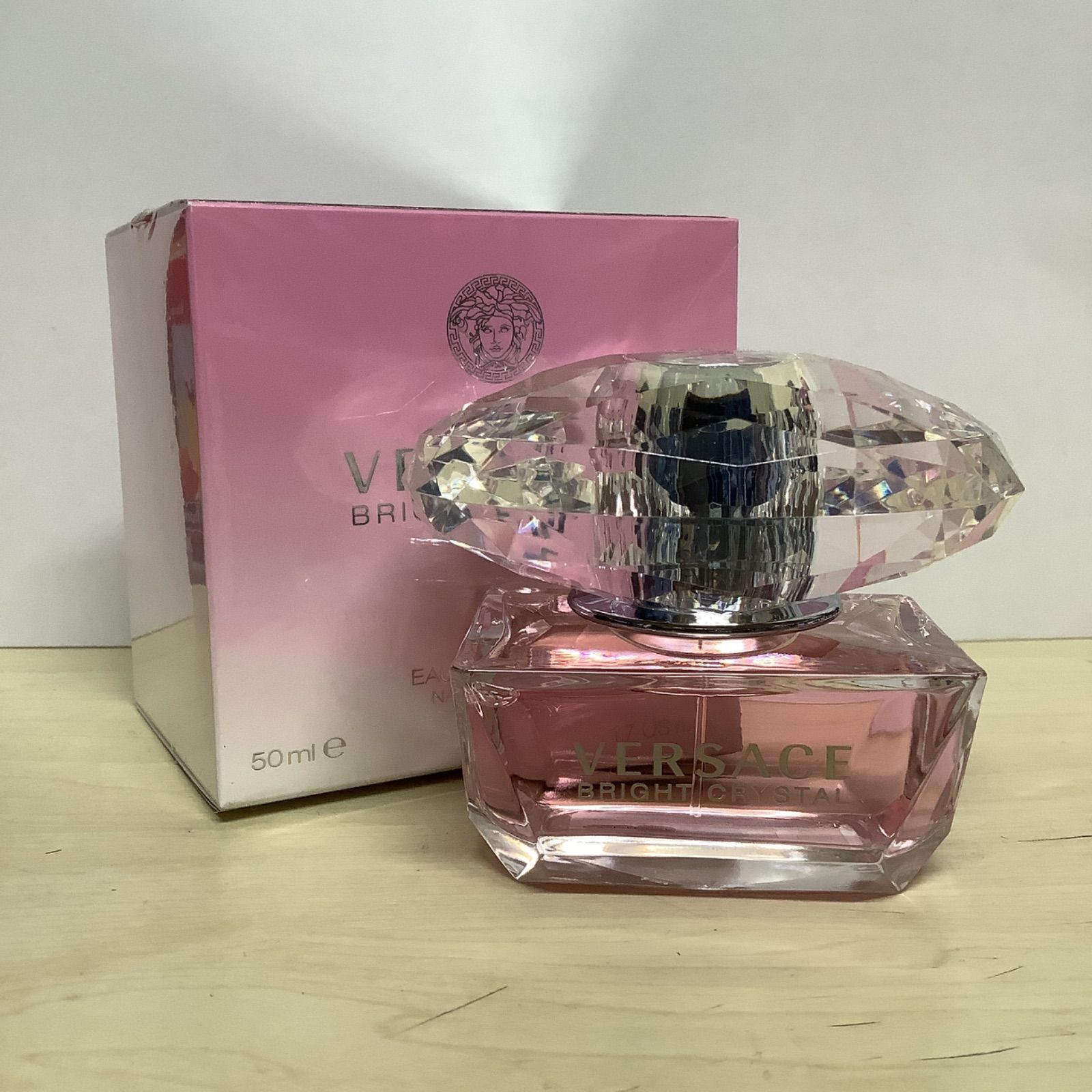 ヴェルサーチ ブライト クリスタル EDT 90 ML ボディローション 香水 VERSACE - ヴェルサーチ ブライト クリスタル EDT 90 ML ボディ