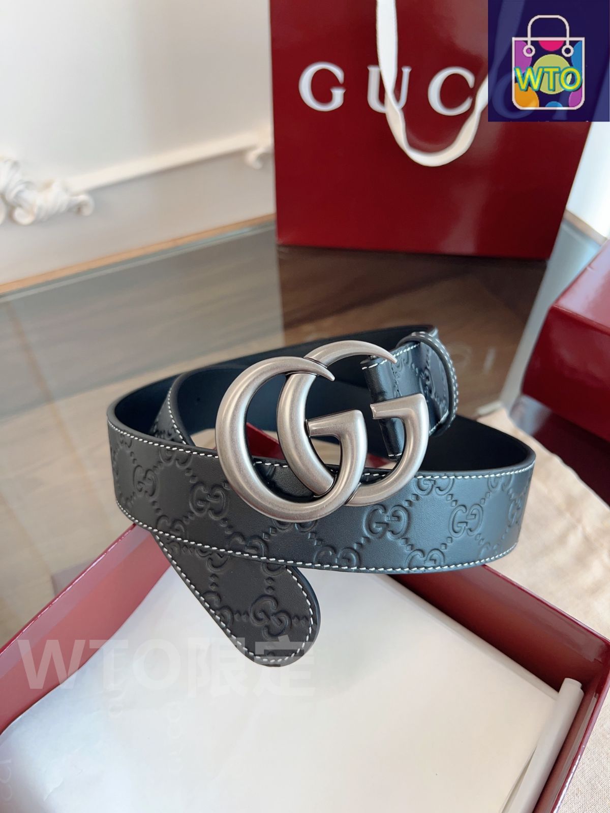 ブルガリ　GUCCI ベルト　ホワイト GUCCI ホワイト 革ベルト - メルカリ