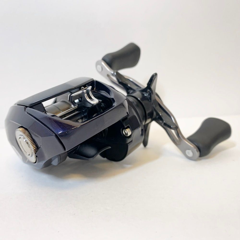 加古川店 Daiwa ダイワ リール 23ソルティストSVTW 80XHLPESP ベイトリール 左ハンドル 86