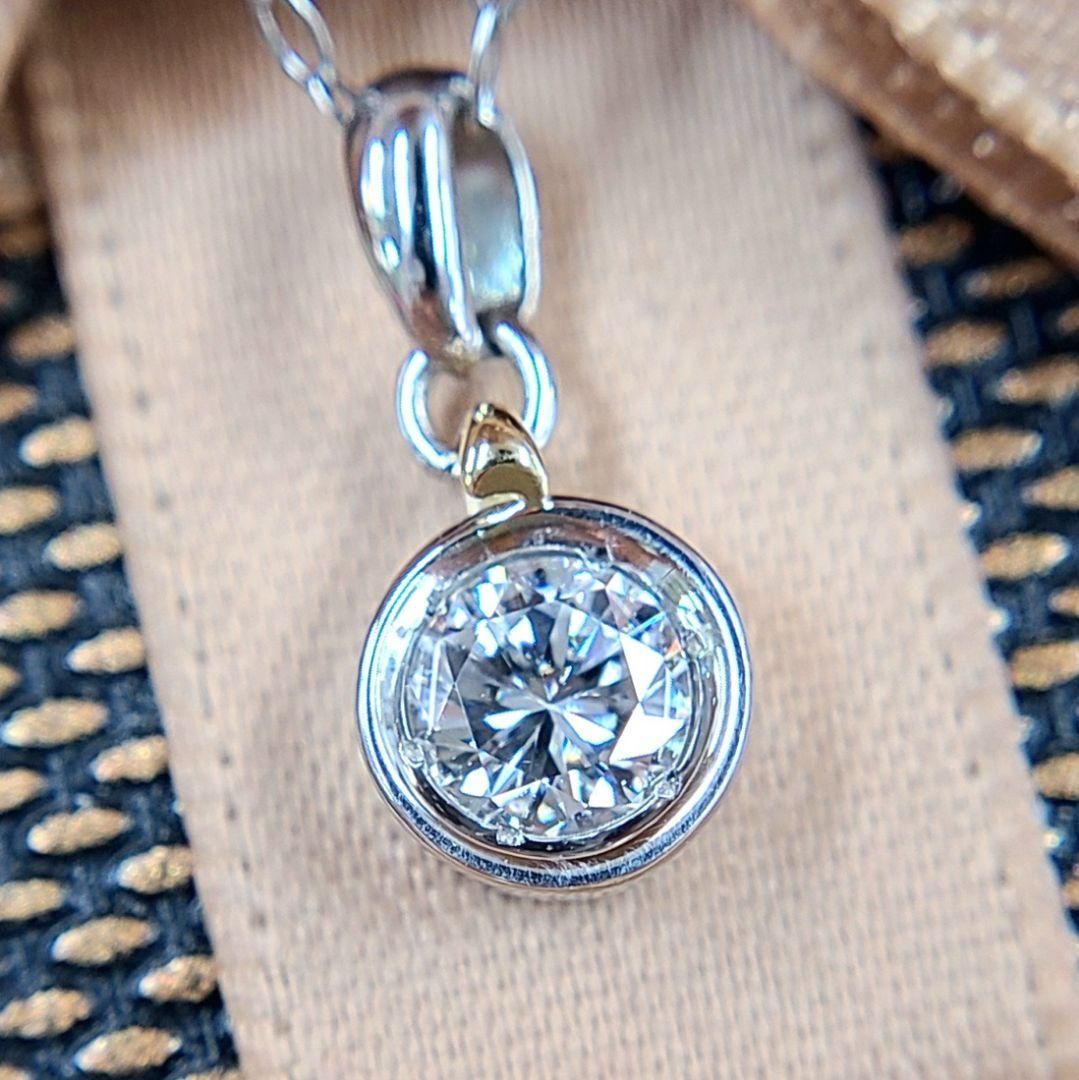 ほぼVS Gカラー ダイヤモンド 0.358ct プラチナ ヘイロー ネックレス 