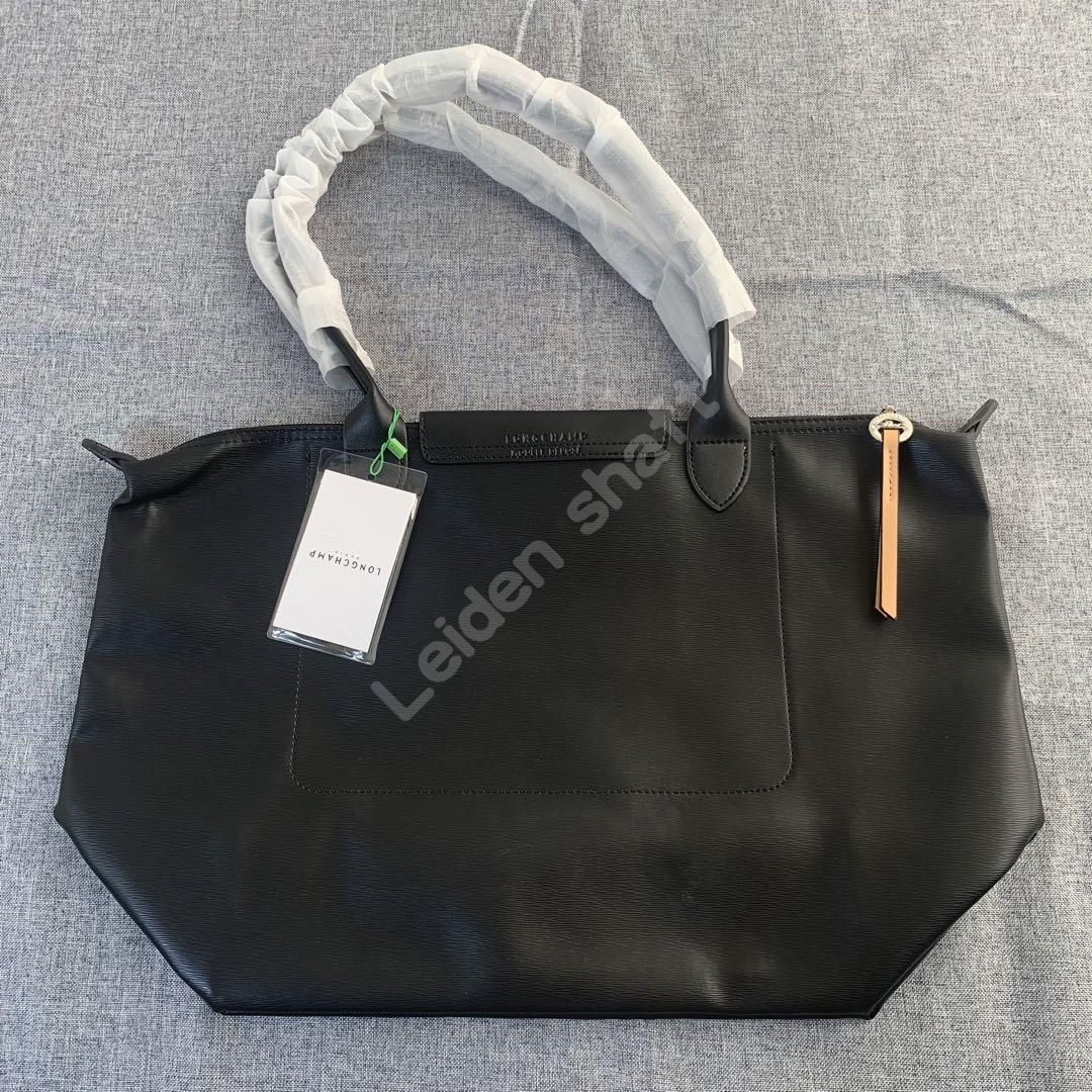 LONGCHAMP ロンシャンル プリアージュシティ City 肩掛け - メルカリ