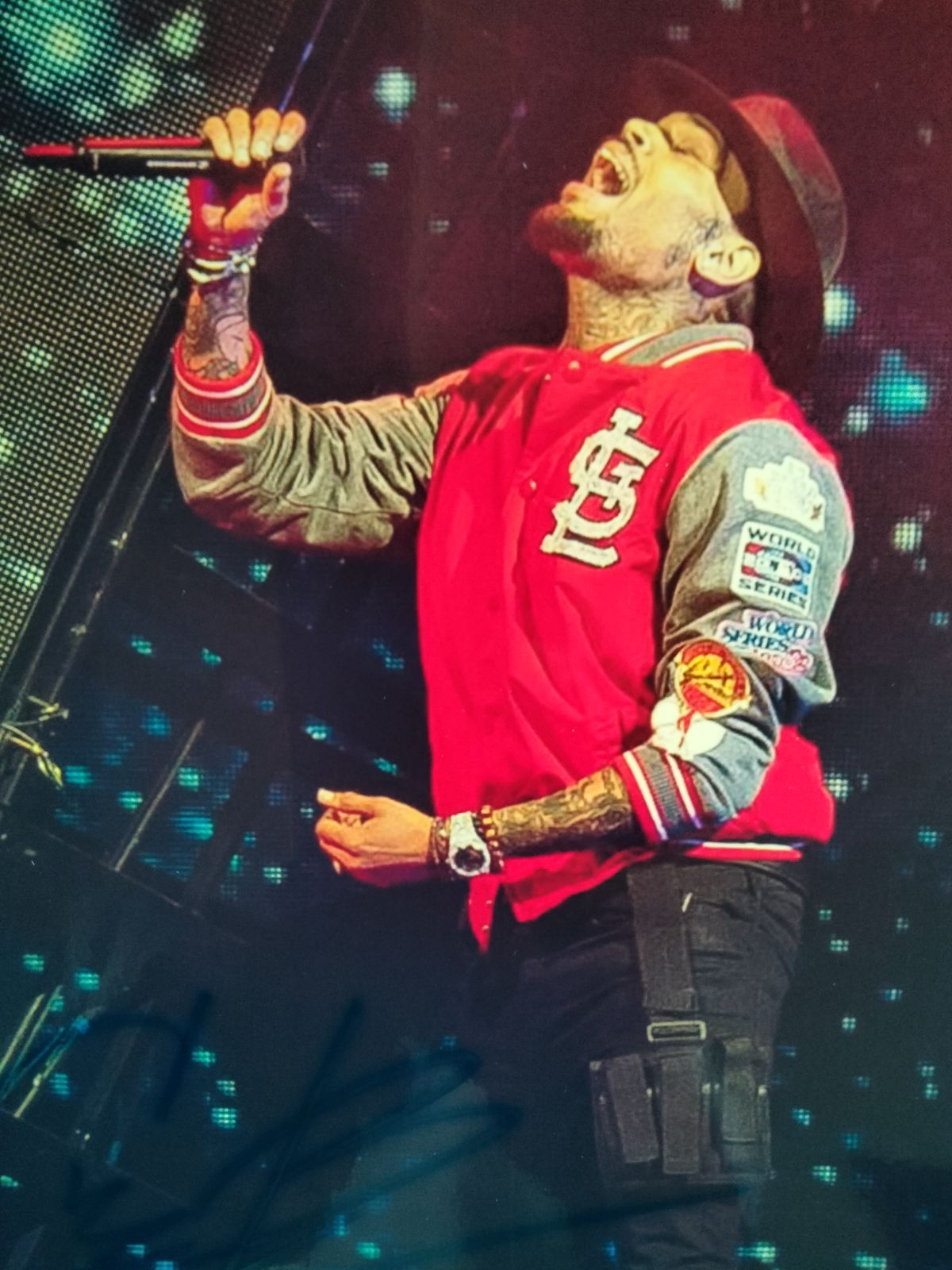 クリス・ブラウン直筆サイン入り写真…Chris Brown