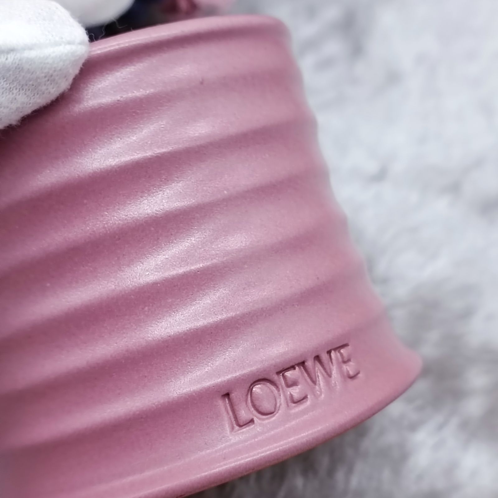 ロエベ キャンドル LOEWE アイビー ピンク ウッディー P000250X18_7200_1F.jpg?sw=1200