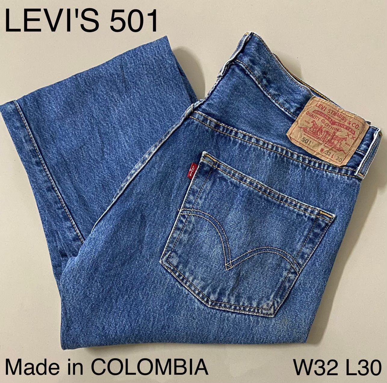 T5【Levi’s 501】W32 L30 ブルー ストレート 定番 コロンビア