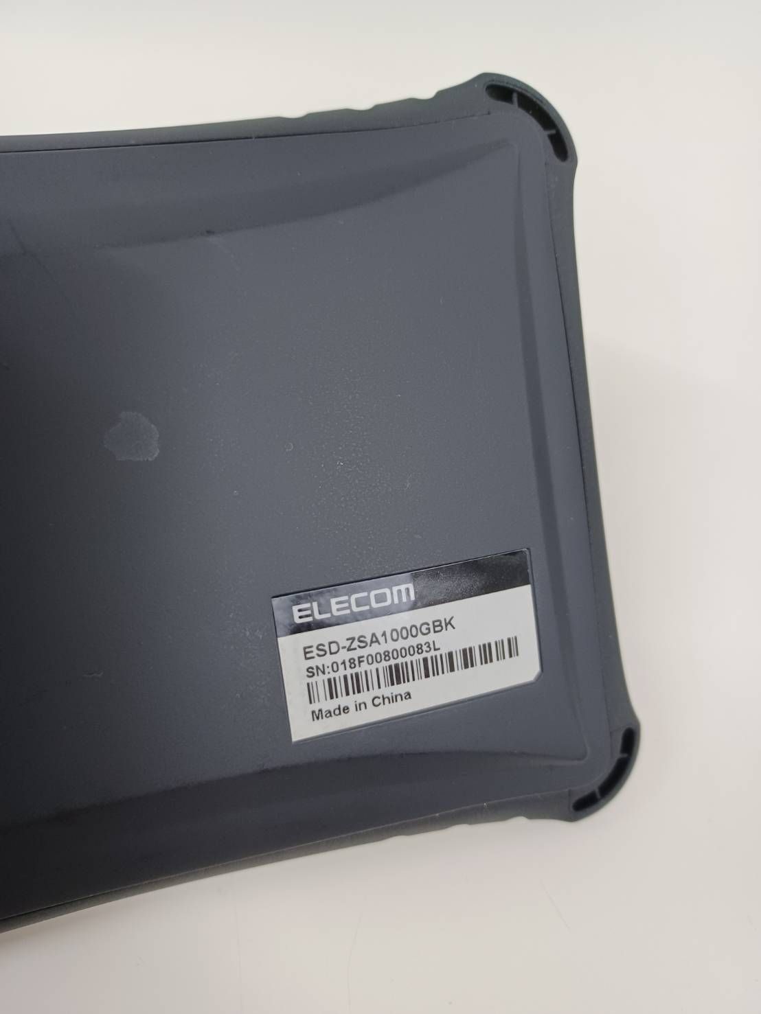 ELECOM ZEROSHOCK 外付けSSD 1TB/ESD-ZSA1000GBK - 中古パソコン