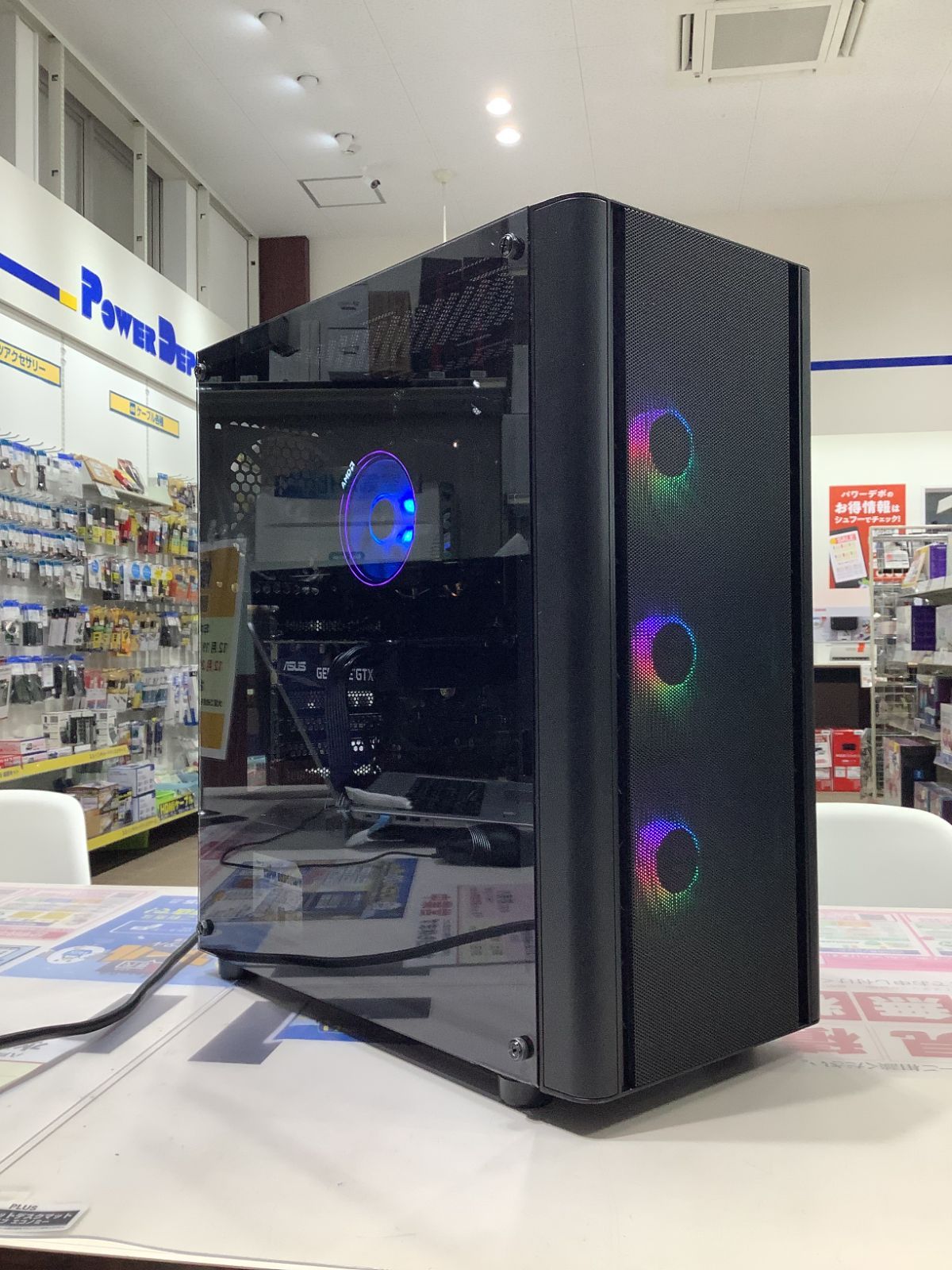 中古ゲーミングPC Ryzen7 3700X GTX1660Ti メモリ32GB SSD 1TB