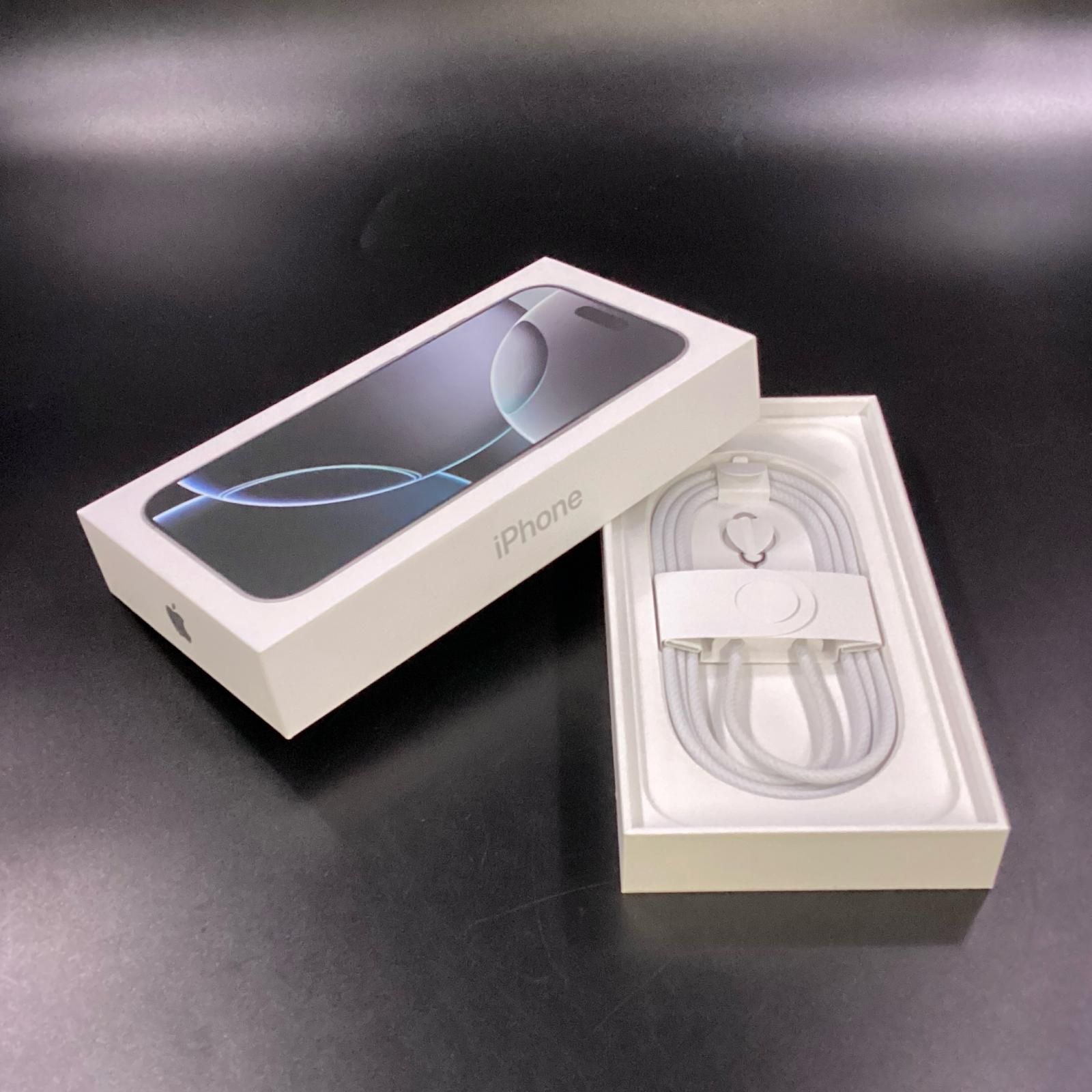 【極美品】iphone 16 pro ホワイトチタニウム iPhone 16 Pro Max 256GB ホワイトチタニウム:Apple Rewards