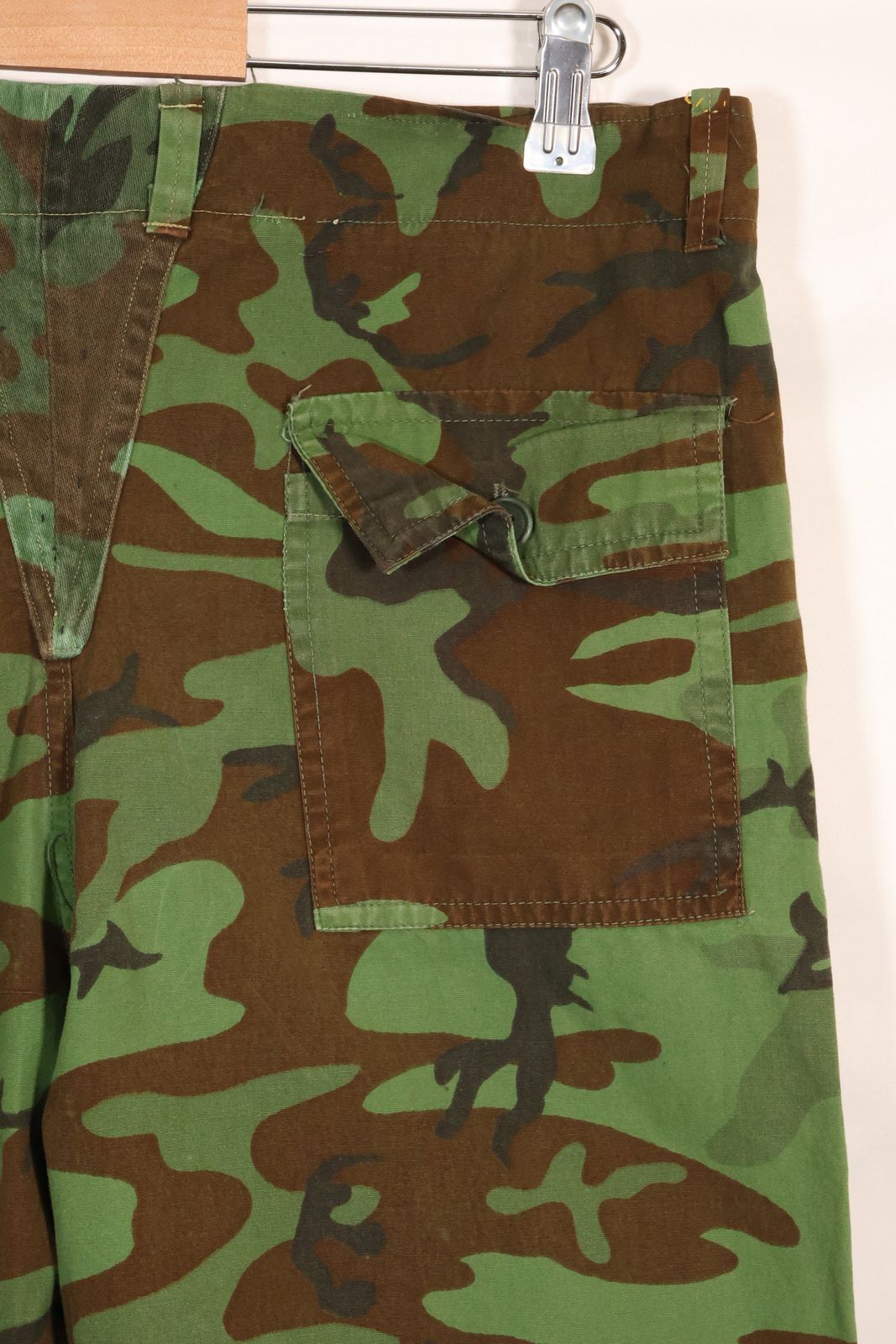 米軍本物LC-2リーフ迷彩パンツM/Rサイズ1980年官給品 80s 81年製 米軍実物 US ARMY LC-1 リーフ カモ ホットウェザー