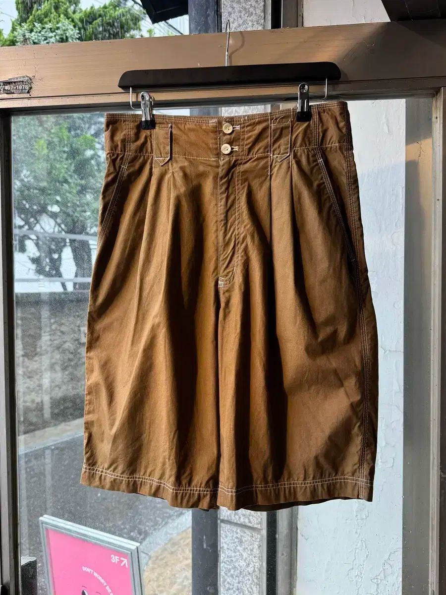 ISSEY MIYAKE イッセイミヤケ 三宅 by ハイ スポッティング 歯車 ツータック 半ズボン