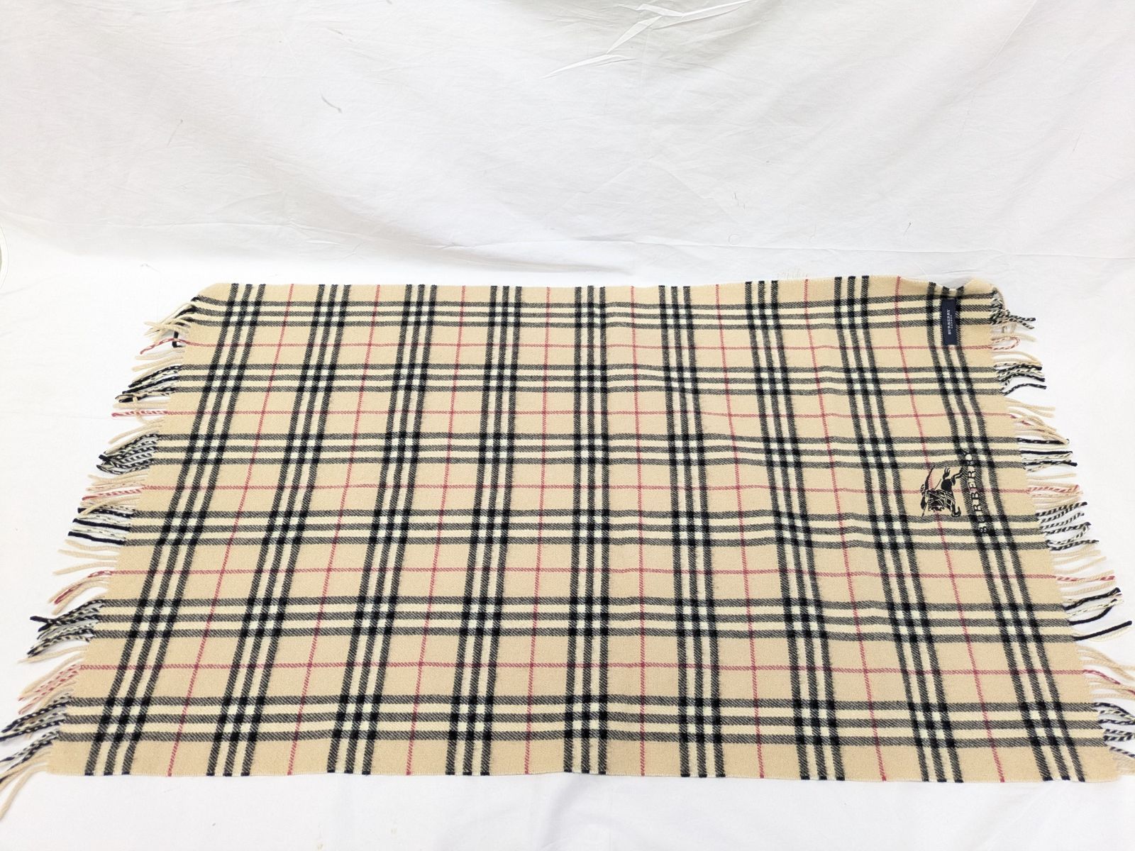 【極美品】希少 BURBERRYS ひざ掛け ノバチェック ウール100% 西川 ☆ Burberry バーバリー ブランケット 膝掛け ノバチェック柄