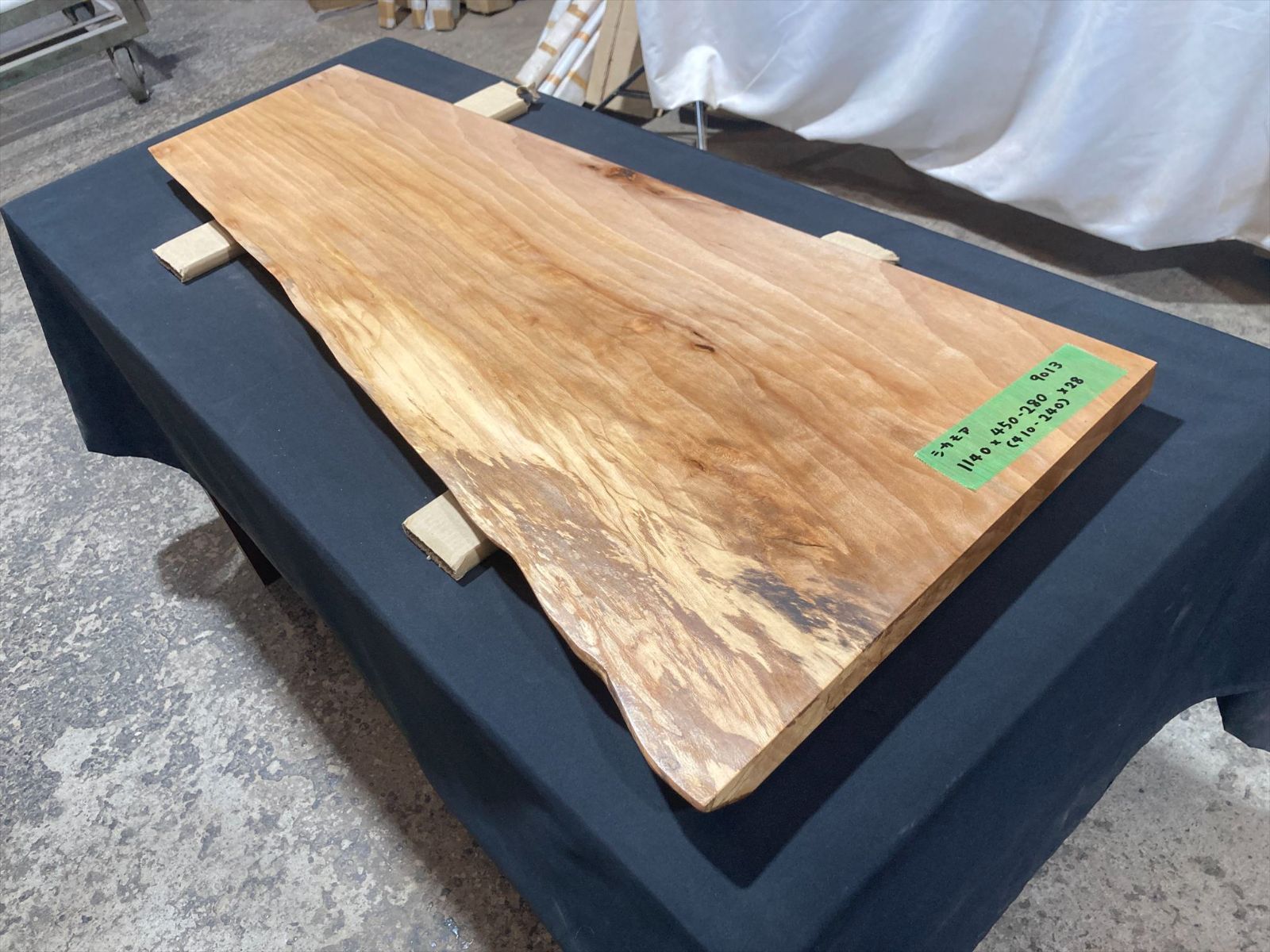 シカモア9013 一枚板無垢 乾燥材 1140x450-280x28mm シカモア9013 一枚板無垢 乾燥材 1140x450-280x28mm