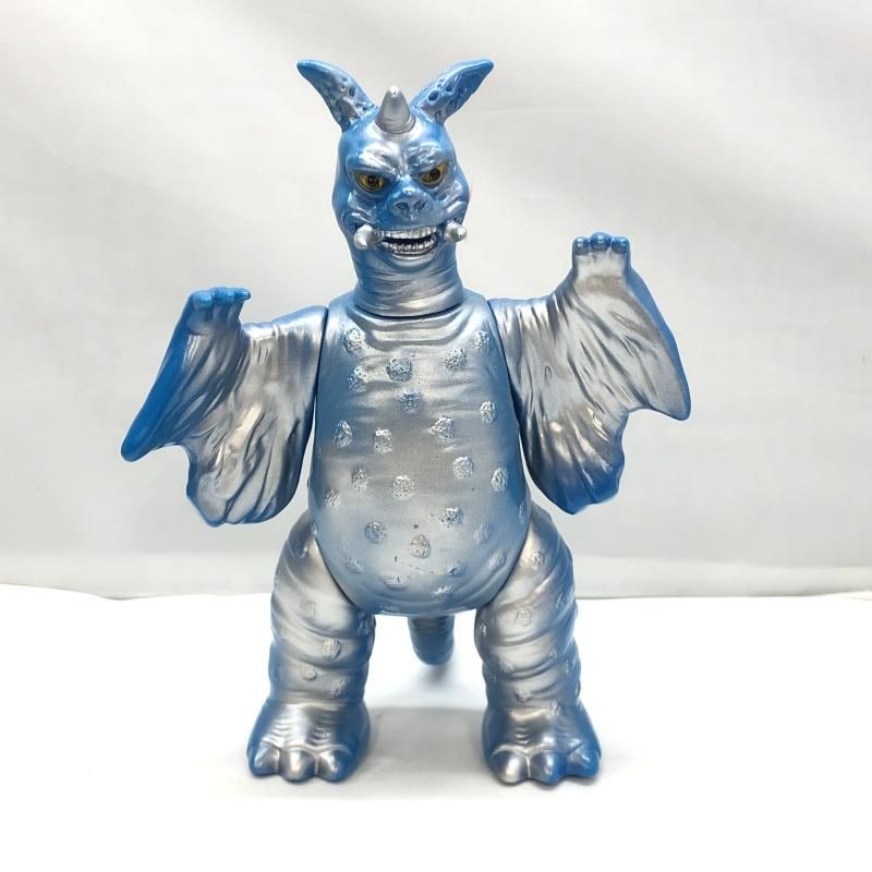 バンダイ 復刻版怪獣シリーズ チャンドラー 開封品 ウルトラマン 97