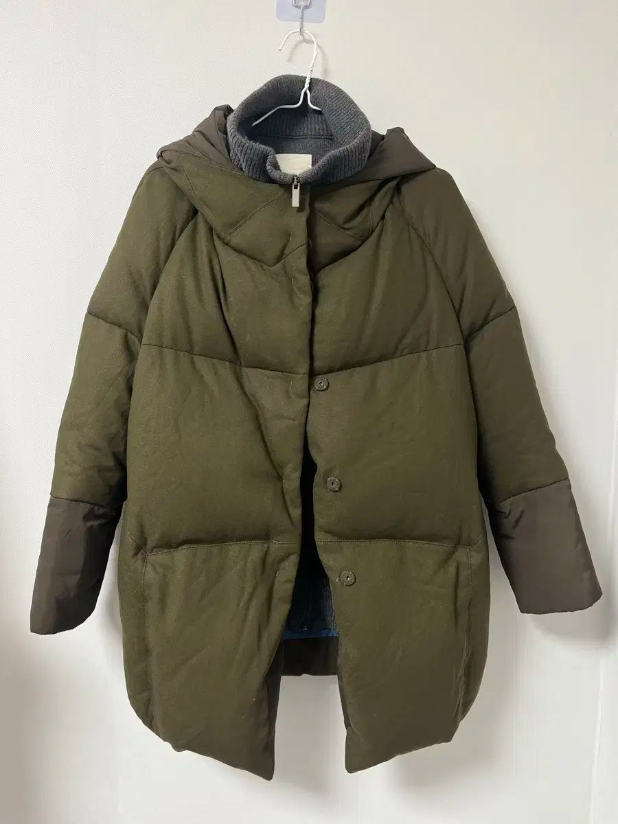 KUHO カーキ ダウン アウター 55
