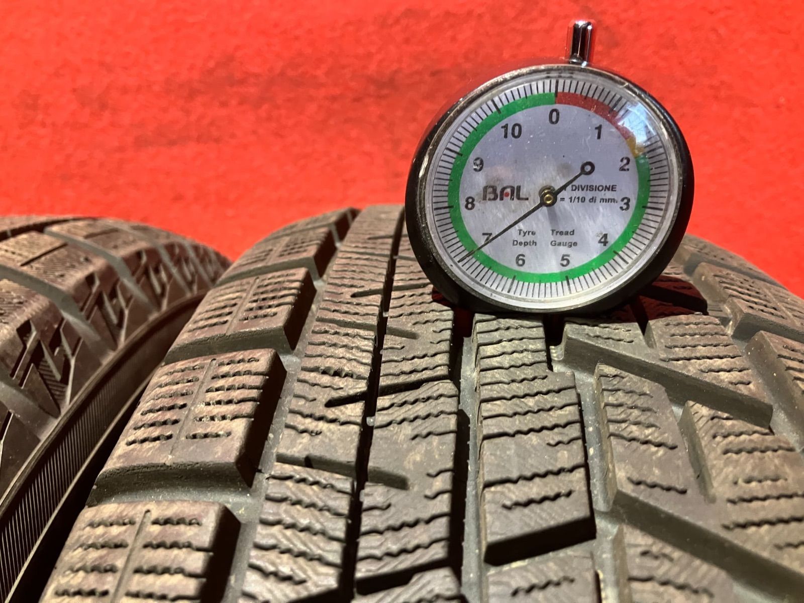 スタッドレスタイヤ 185 65R14 YOKOHAMA iG60 4本SET