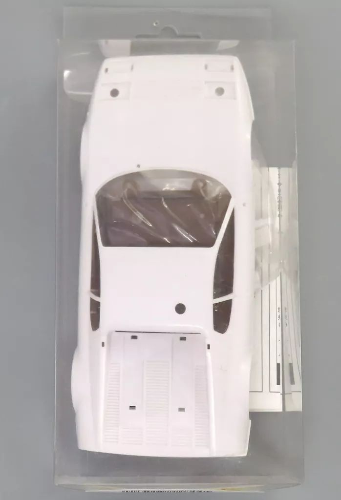 フェラーリ512ラジコン 中古】ラジコン フェラーリ512BB ホワイトボディセット(未塗装