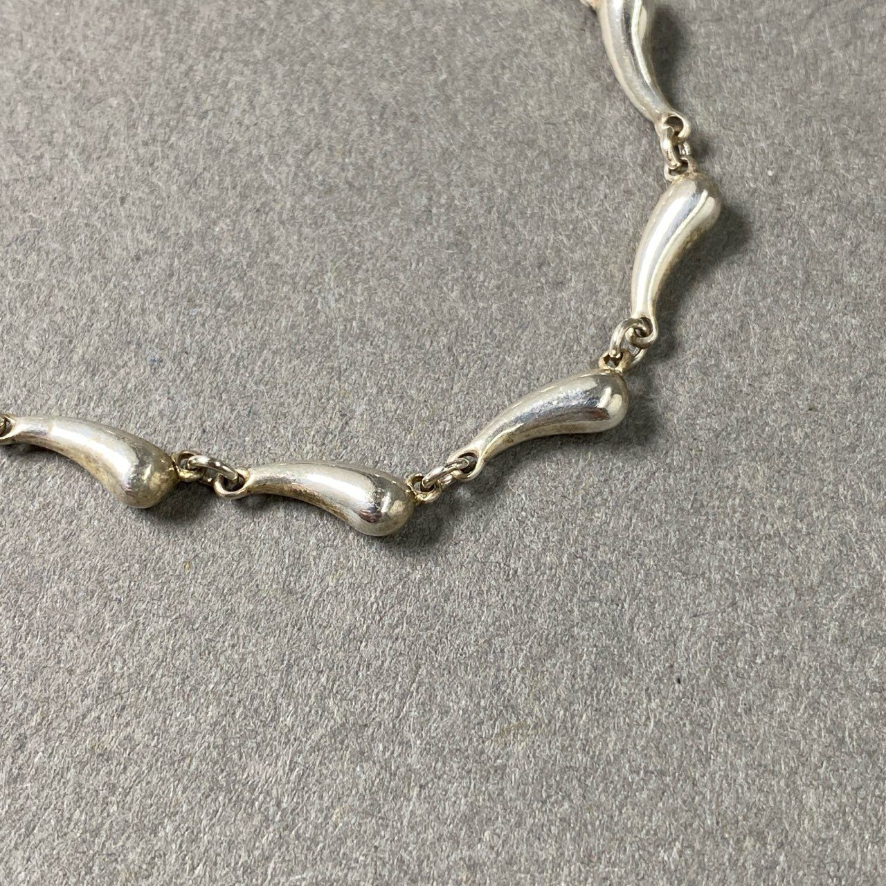 Pf16-4 TIFFANY&Co ティファニー ティアドロップ リンク