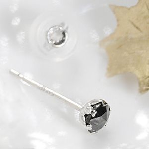 PT900ブラックダイヤモンドピアス0.20ct AAA片耳用 - メルカリ