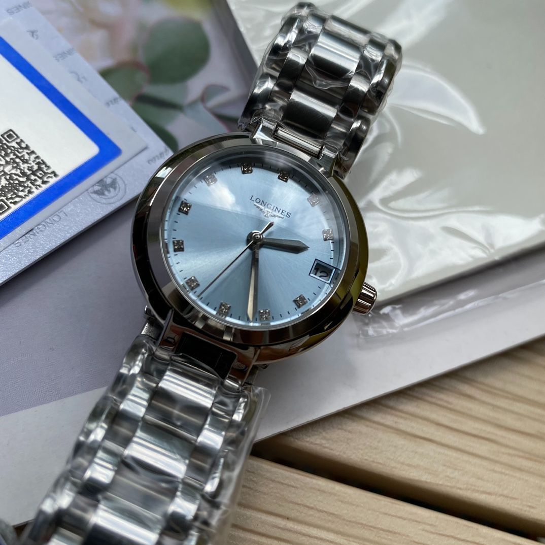 LONGINES made in SWISS レディース　腕時計 New Batt [Near MINT-] LONGINES Conquest 24mm Quartz Women's